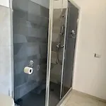 Eroi Βερμπάνια